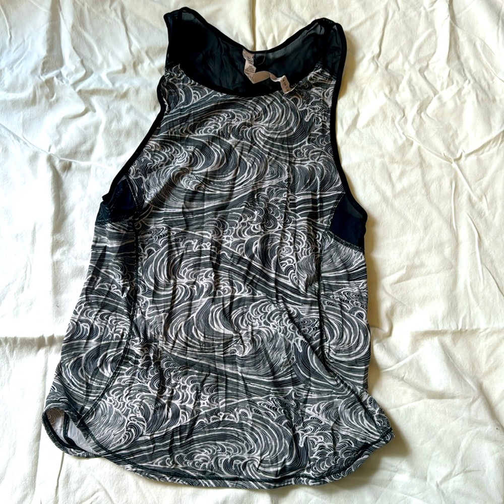 Lululemon special edition Seawheeze Tank